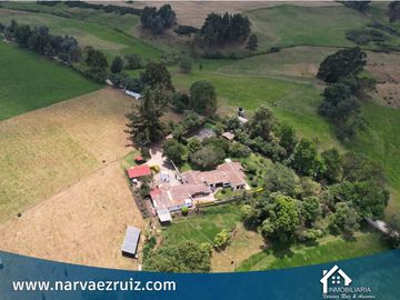 Vendo Finca de 12,5 Fanegadas en Tenjo Sobre Vía Principal