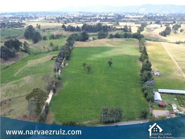 Vendo Finca de 12,5 Fanegadas en Tenjo Sobre Vía Principal