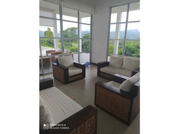 Casa Con Piscina En Condominio Miralomas De Holanda