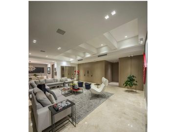 VENTA DE APARTAMENTO EN BUEN SECTOR DE LA CIUDAD