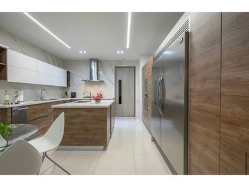 VENTA DE APARTAMENTO EN BUEN SECTOR DE LA CIUDAD