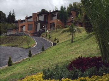 CASA CAMPESTRE 625 M2 ALTOS DE YERBABUENA CHIA | 256 |