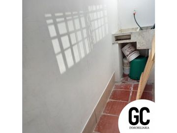 Se vende casa duplex / ciudad transmetro