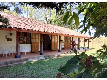 Finca en venta en El Carmen de Viboral