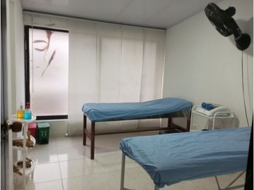 VENDO CASA CORALES DUPLEX CON LOCAL