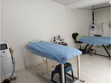 VENDO CASA CORALES DUPLEX CON LOCAL