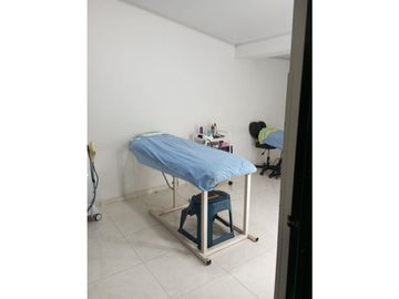 VENDO CASA CORALES DUPLEX CON LOCAL