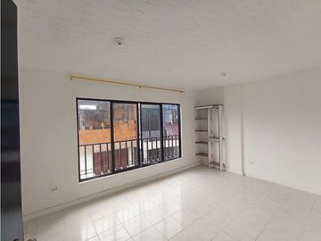 SE VENDE CASA EN VILLA DEL PRADO 4 PISOS