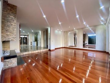 CASA EN VENTA EN CHIA