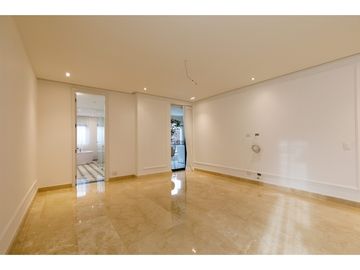 SE VENDE CASA  PARA ESTRENAR ESTILO PARISINO EN BARRIO RIOMAR BQUILLA