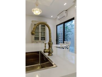 SE VENDE CASA  PARA ESTRENAR ESTILO PARISINO EN BARRIO RIOMAR BQUILLA