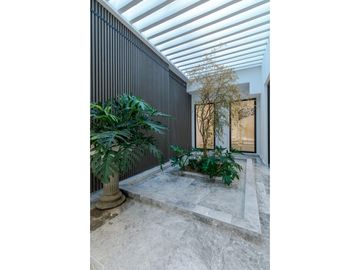 SE VENDE CASA  PARA ESTRENAR ESTILO PARISINO EN BARRIO RIOMAR BQUILLA