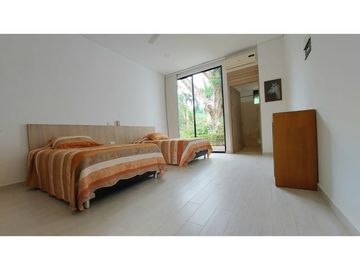 espectacular casa campestre en Santa Fe de Antioquia para venta SRM