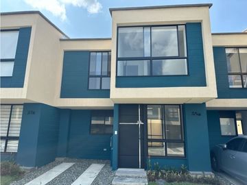 Se vende casa en el sector aeropuerto, Tebaida Quindio