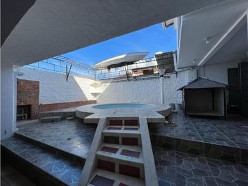 Casa estilo campestre en venta - Calima El Darién Valle Colombia
