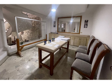 RENTO CASA MANSION PINARES PARA UN SPA BOUTIQUE