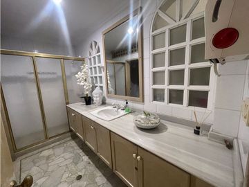RENTO CASA MANSION PINARES PARA UN SPA BOUTIQUE