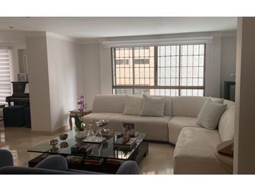 Vendo Apartamento de lujo en Alto prado