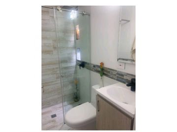 VENDO CASA  AVENIDA SUR CERCA HOMCENTER