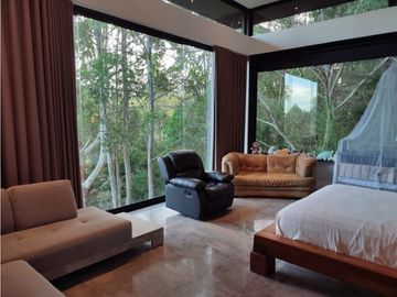 Vendo casa finca  Rionegro vía Tablazo  aeropuerto.