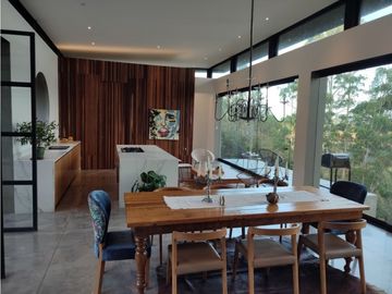 Vendo casa finca  Rionegro vía Tablazo  aeropuerto.