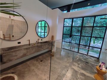 Vendo casa finca  Rionegro vía Tablazo  aeropuerto.