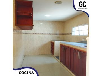 Se vende Casa de 2 pisos / Las Gaviotas, Soledad