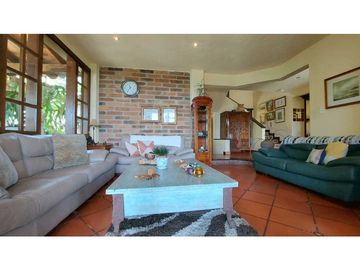 Vendo Casa Campestre, Vereda Rancherias. Rionegro