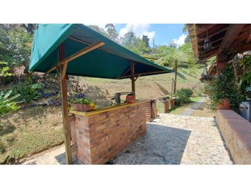 Vendo Casa Campestre, Vereda Rancherias. Rionegro