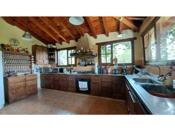 Vendo Casa Campestre, Vereda Rancherias. Rionegro