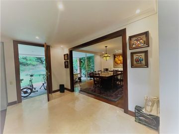 Casa en venta en Envigado - Loma de Benedictinos (JS)