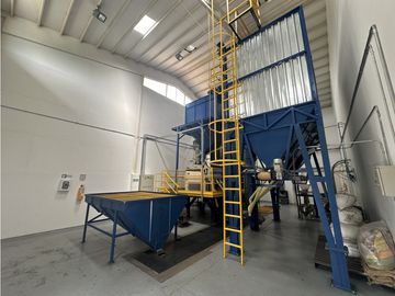 Se Vende Finca Cafetera En Alcala Norte Del Valle Limites Con Quindio