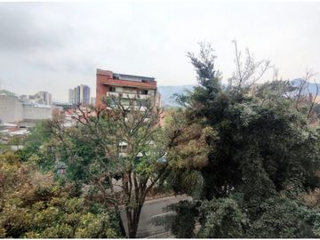 Apartamento en venta en Medellín sector La Playa