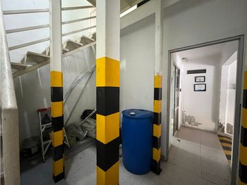 VENTA  CASA COMERCIAL  VIA PRINCIPAL ALAMEDA CALI