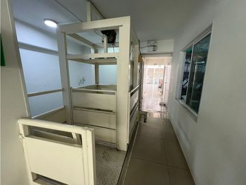 VENTA  CASA COMERCIAL  VIA PRINCIPAL ALAMEDA CALI