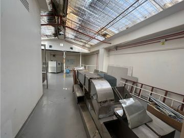 VENTA  CASA COMERCIAL  VIA PRINCIPAL ALAMEDA CALI