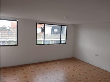 ACSI 838. Casa Esquinera 3 pisos Bogotá