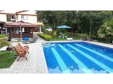 La Buitrera - Finca a puerta cerrada en venta y/o permuta Palmira