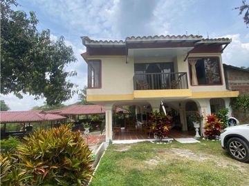 La Buitrera - Finca a puerta cerrada en venta y/o permuta Palmira