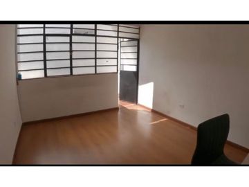 VENDO - ARRIENDO CASA PARA OFICINA O EMPRESAS Barrio San Luis