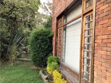 Vendo 2 lindas casas (bifamiliar) con 5 alcobas en cerros Suba