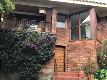 Vendo 2 lindas casas (bifamiliar) con 5 alcobas en cerros Suba