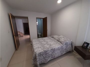 Se vende casa de dos pisos más terraza Las Américas Palmira Valle