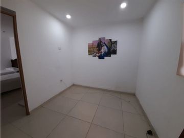 Se vende casa de dos pisos más terraza Las Américas Palmira Valle