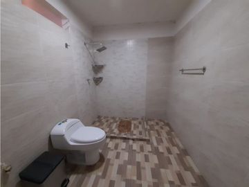 Se vende casa de dos pisos más terraza Las Américas Palmira Valle
