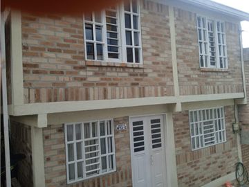 LUXA VENDE CASA CON 2 APARTAMENTOS EN VILLADELSUR  2 PISOS POPAYAN