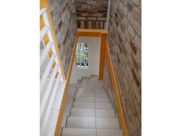 LUXA VENDE CASA CON 2 APARTAMENTOS EN VILLADELSUR  2 PISOS POPAYAN