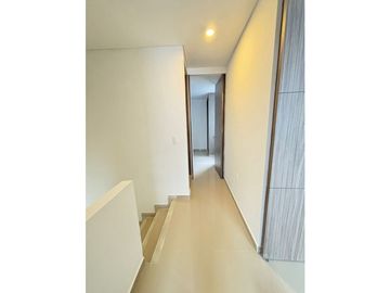 SE VENDE CASA EN CONJUNTO CERRADO ( ZONA  ORO NEGRO )