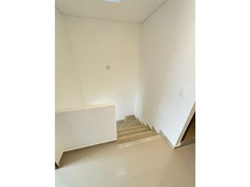 SE VENDE CASA EN CONJUNTO CERRADO ( ZONA  ORO NEGRO )