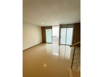 SE VENDE CASA EN CONJUNTO CERRADO ( ZONA  ORO NEGRO )